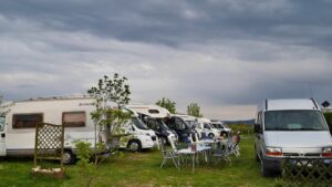 Wohnmobil Stell und Campingplatz auf der Höh