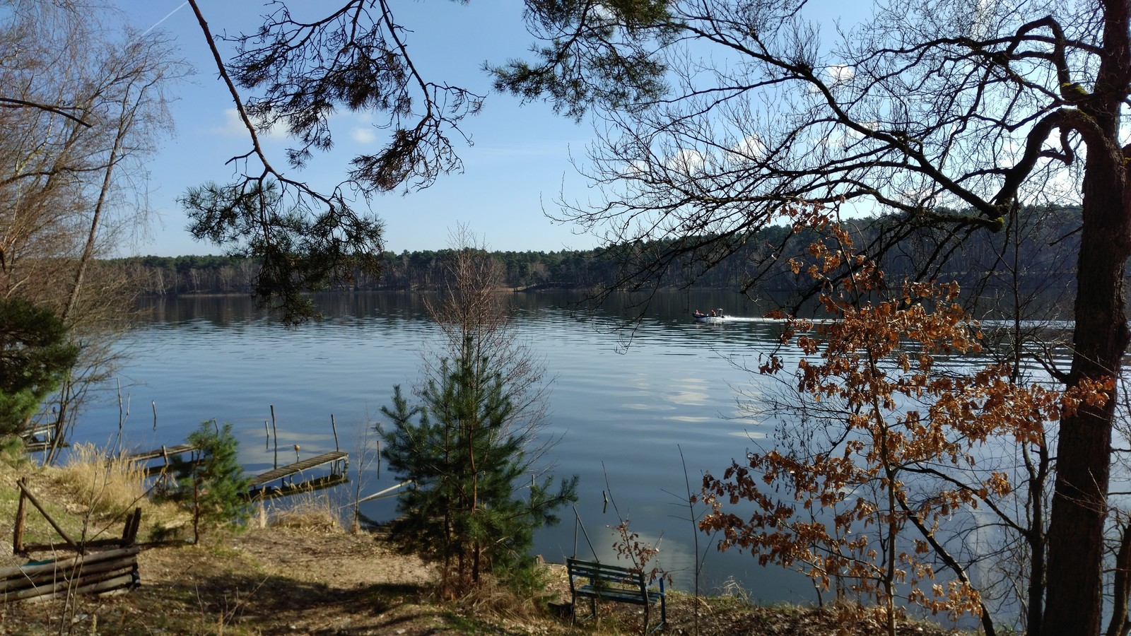 Campingplatz-D66-Schmoeldesee-Blick.jpg Camping in Brandenburg (Campingplätze)