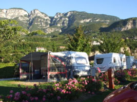 Camping Obstgarten – kleiner idyllischer Campingpark im Süden Südtirols